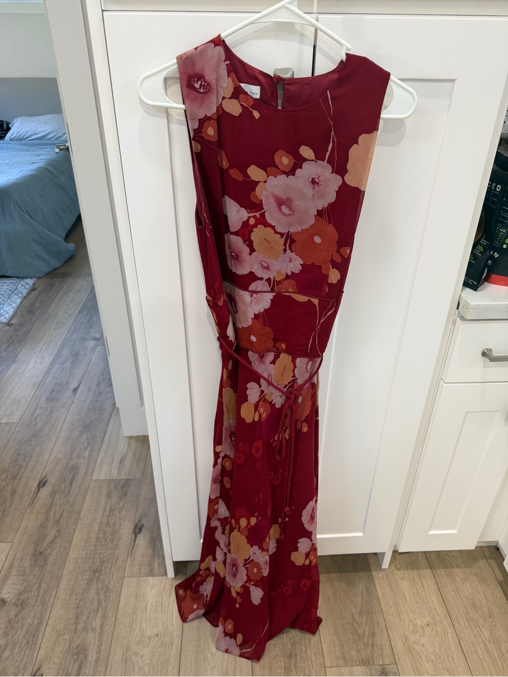 Sleeveless Floral Maxi Dress in Burgundy